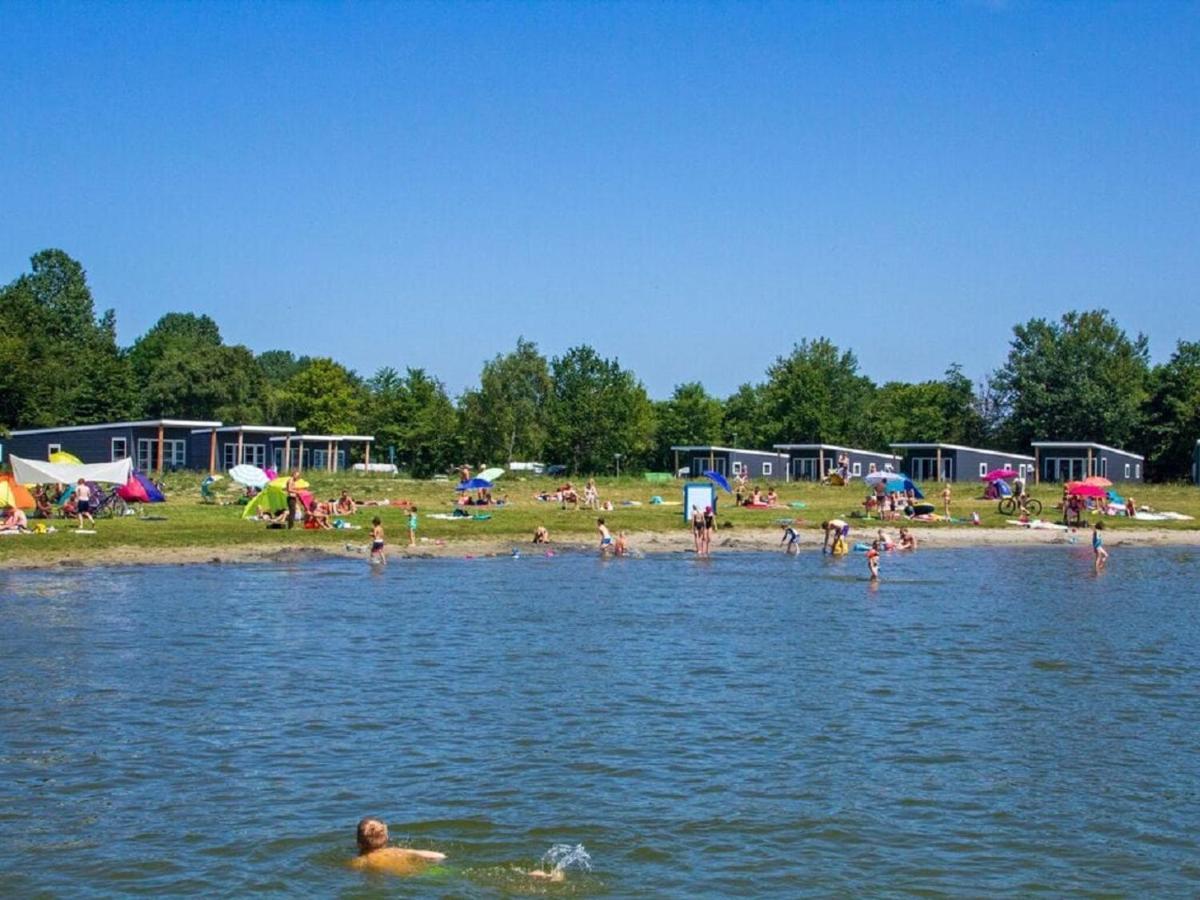 Chalet Op Camping Lauwersoog Met 3 Slaapkamers En Vaatwasser - Joycasa Eksteriør bilde