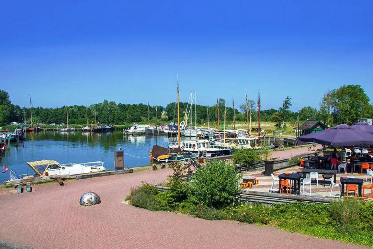 Chalet Op Camping Lauwersoog Met 3 Slaapkamers En Vaatwasser - Joycasa Eksteriør bilde